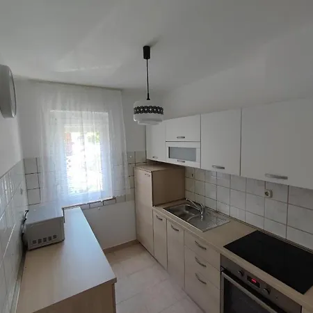 Apartman Mimi Crikvenica Exterior foto